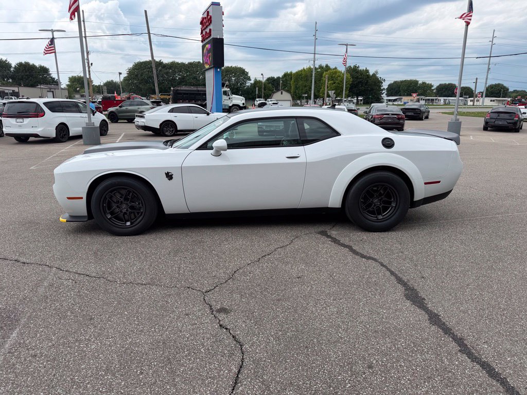 Used 2023 Dodge Challenger SRT Hellcat Redeye RWD image 2
