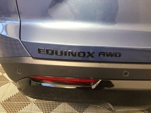 New 2026 Chevrolet Equinox RS image 17