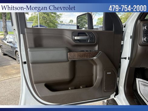 Used 2023 GMC Sierra 2500 Denali w/ Denali Ultimate Package AWD/4WD image 19