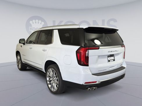 New 2026 GMC Yukon Denali w/ Denali Reserve Package AWD/4WD image 4