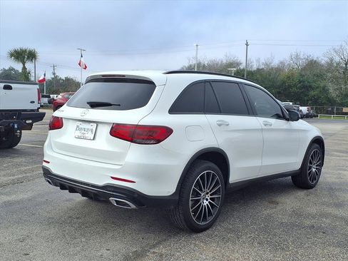 Used 2022 Mercedes-Benz GLC 300 image 2
