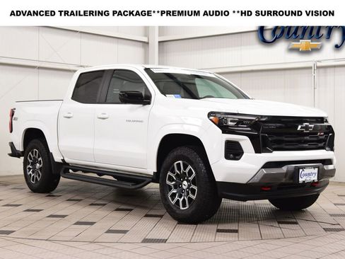 Used 2024 Chevrolet Colorado Z71 w/ Z71 Convenience Package 2 AWD/4WD image 1