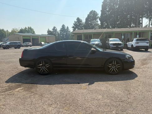 Used 2006 Chevrolet Monte Carlo LT w/ Preferred Equipment Group FWD image 2