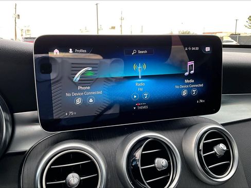 Used 2020 Mercedes-Benz GLC 300 image 33