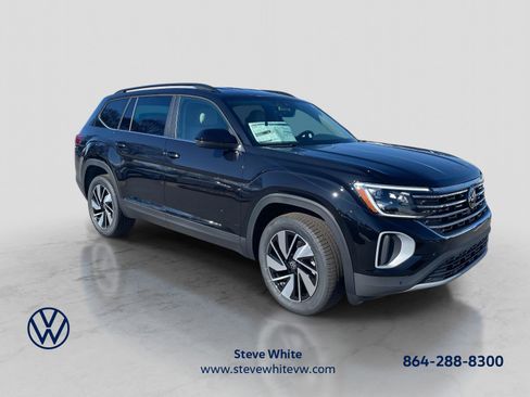 New 2026 Volkswagen Atlas SE FWD image 1