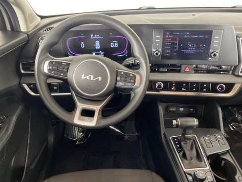 Used 2023 Kia Sportage LX image 20