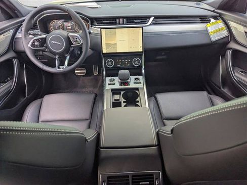 New 2024 Jaguar XF R-Dynamic SE AWD/4WD image 13