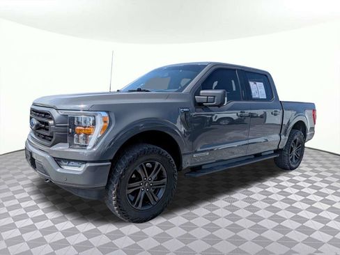 Used 2021 Ford F150 XLT w/ Equipment Group 302A High AWD/4WD image 7