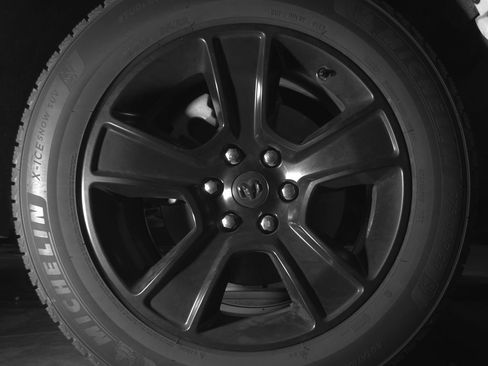 Used 2020 RAM 1500 Big Horn AWD/4WD image 13