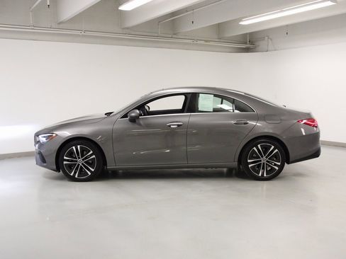 Used 2025 Mercedes-Benz CLA 250 4MATIC image 7