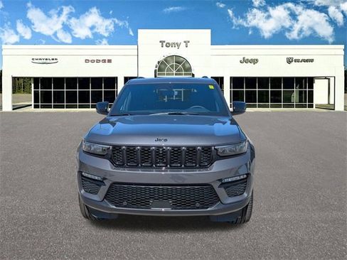 New 2025 Jeep Grand Cherokee Limited w/ Luxury Tech Group II image 2
