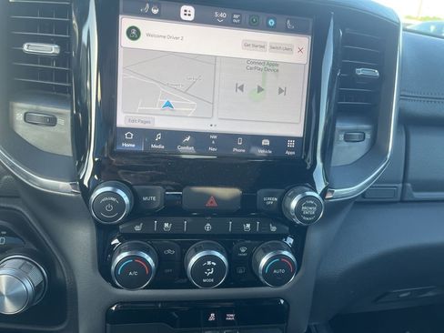 Used 2024 RAM 1500 Laramie image 11