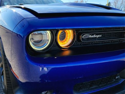 Used 2019 Dodge Challenger R/T Scat Pack w/ Plus Package image 10