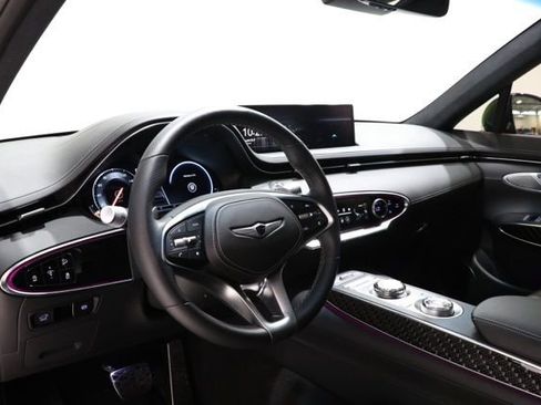 Used 2024 Genesis GV70 3.5T Sport w/ Sport Prestige Package image 15