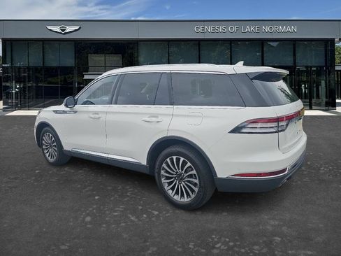 Used 2020 Lincoln Aviator Reserve w/ Elements Package Plus AWD/4WD image 6