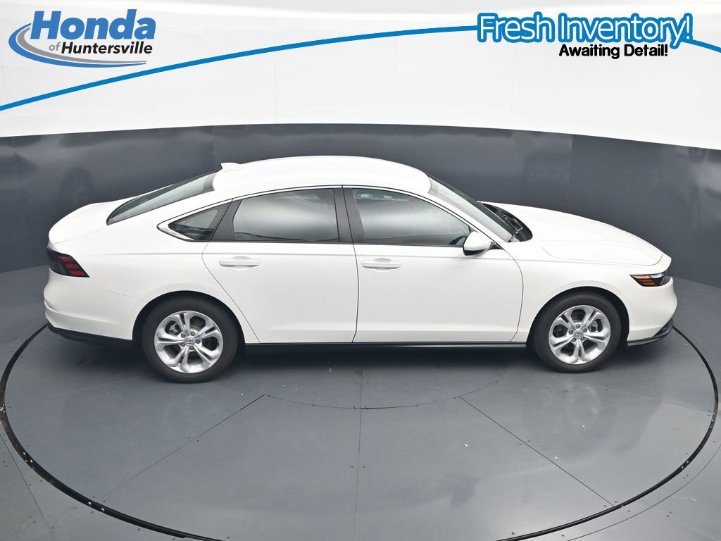 Used 2026 Honda Accord LX image 33