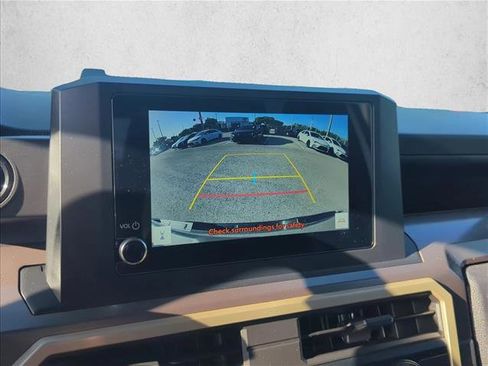 Used 2025 Toyota Tacoma SR5 image 18