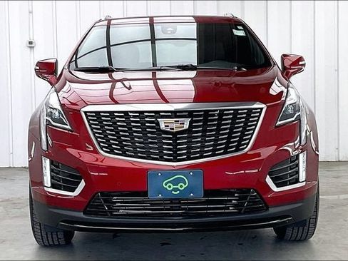 Certified 2022 Cadillac XT5 Luxury AWD/4WD image 3