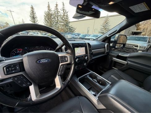 Used 2018 Ford F350 Platinum w/ Platinum Ultimate Package image 25