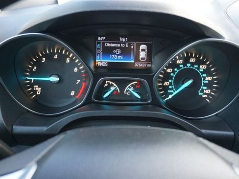 Used 2016 Ford Escape SE w/ Equipment Group 201A AWD/4WD image 33