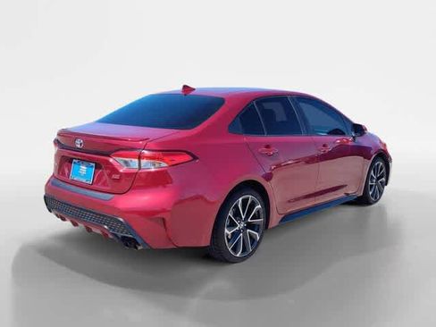 Used 2022 Toyota Corolla SE w/ Carpet Mat Package (TMS) FWD image 5