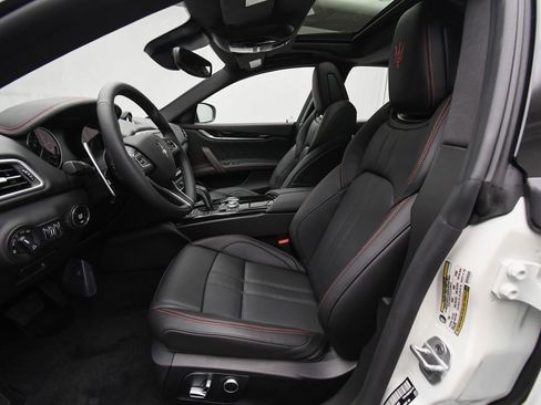 New 2024 Maserati Ghibli Modena Ultima Q4 image 18