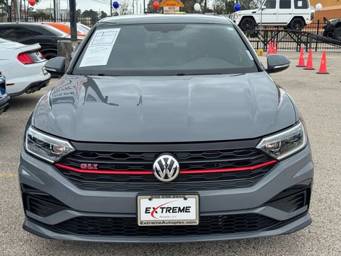 Used 2021 Volkswagen Jetta GLI image 2