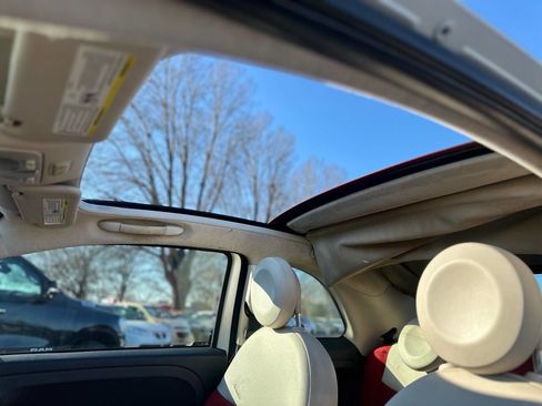 Used 2013 FIAT 500 Pop image 10