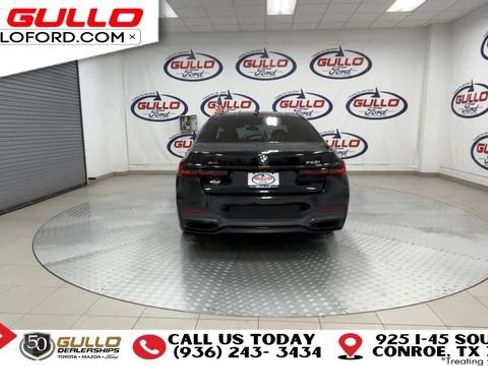 Used 2020 BMW 750i xDrive w/ Autobahn Package AWD/4WD image 7