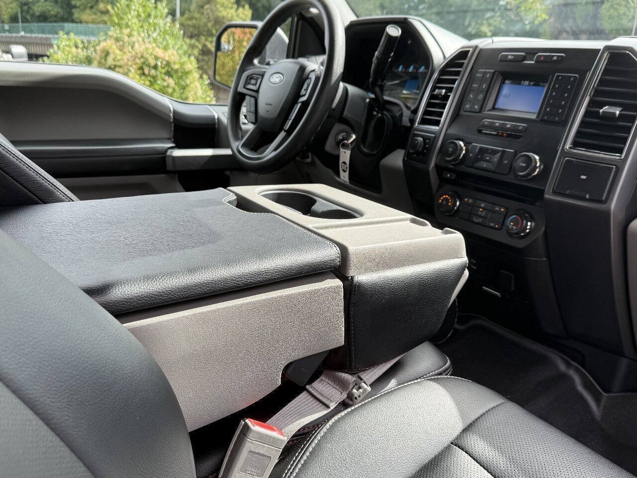 Used 2018 Ford F150 XLT AWD/4WD image 10