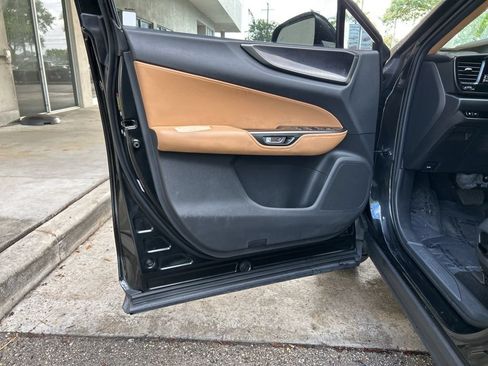 Used 2023 Lexus NX 250 FWD w/ Towing Package (2000 Lbs) image 37