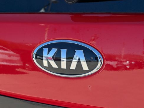 Used 2020 Kia Soul GT-Line w/ GT 2.0L Power Sunroof Package FWD image 13