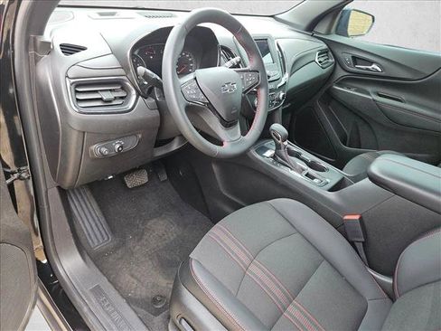 Used 2023 Chevrolet Equinox RS FWD image 15
