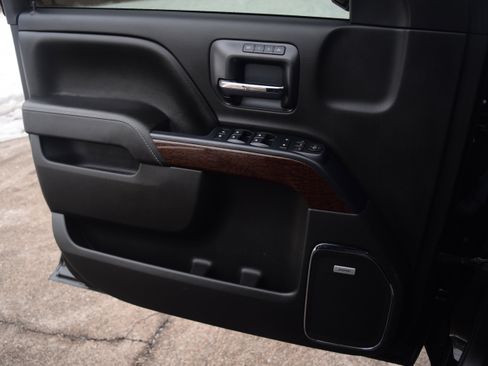 Used 2016 GMC Sierra 1500 SLT w/ SLT Premium Package image 17