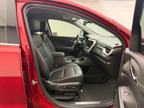 Used 2022 GMC Acadia SLT w/ Technology Package AWD/4WD image 25