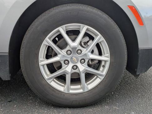 Used 2024 Chevrolet Equinox LT image 11