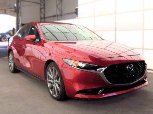 Used 2025 MAZDA MAZDA3 s FWD image 2