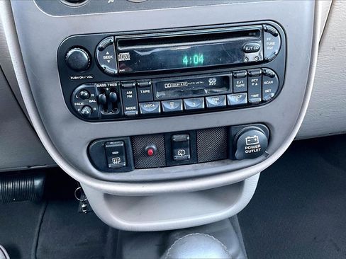 Used 2002 Chrysler PT Cruiser Limited image 33