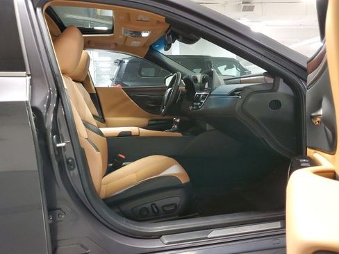 Used 2023 Lexus ES 350 w/ Premium Package image 23