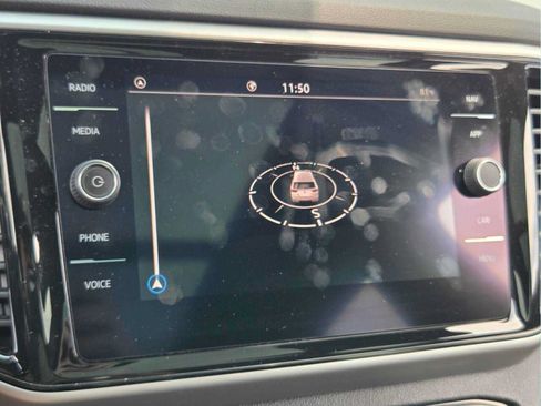Used 2021 Volkswagen Atlas Cross Sport SEL FWD image 29