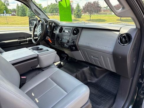 Used 2012 Ford F250 XL w/ PWR Equipment Group AWD/4WD image 7