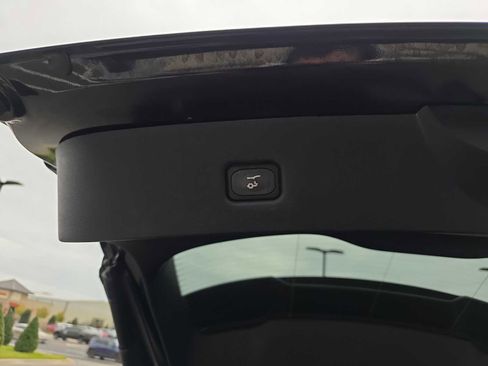 Used 2023 Lincoln Nautilus Reserve w/ Equipment Group 201A image 27