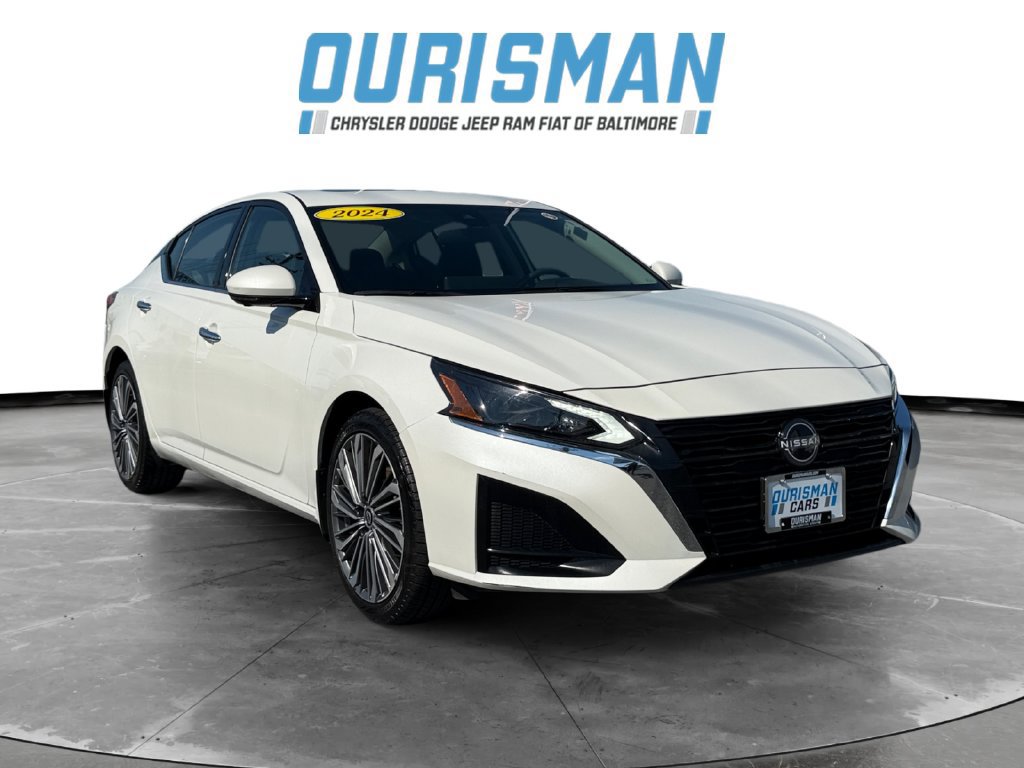 Used 2024 Nissan Altima 2.5 SL AWD/4WD image 1