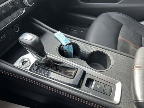 Used 2020 Nissan Altima 2.5 SR w/ Premium Package image 27