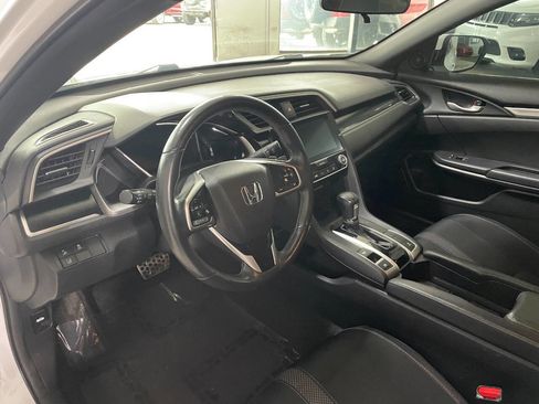Used 2019 Honda Civic Sport image 16