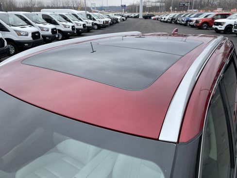 Used 2023 Nissan Rogue SL w/ SL Premium Package image 14