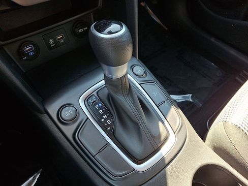 Used 2020 Hyundai Kona SE image 14