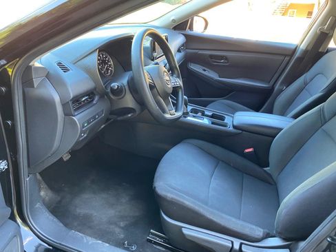 Used 2025 Nissan Sentra S FWD image 30