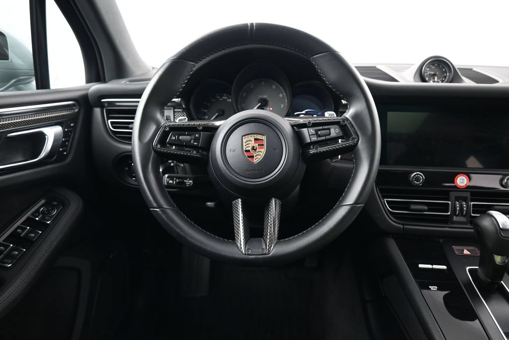Certified 2023 Porsche Macan S AWD/4WD image 13