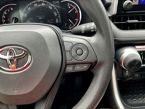 Used 2025 Toyota RAV4 LE image 13